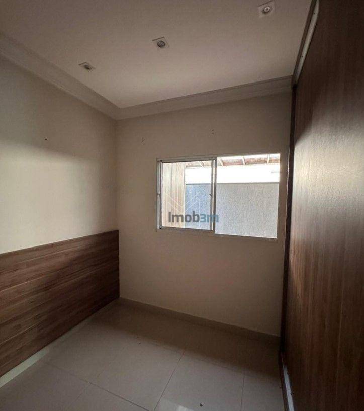 Casa de Condomínio para alugar com 3 quartos, 190m² - Foto 13