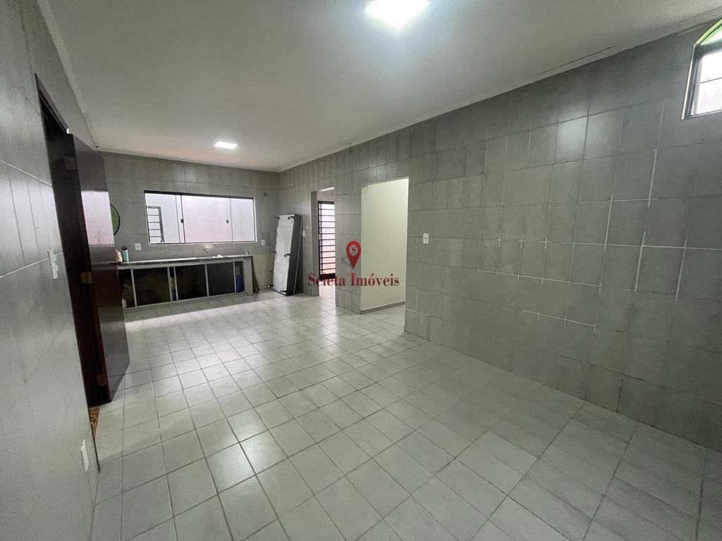 Casa à venda com 3 quartos, 182m² - Foto 5