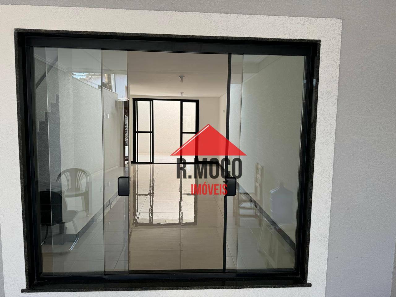 Sobrado à venda com 3 quartos, 120m² - Foto 4