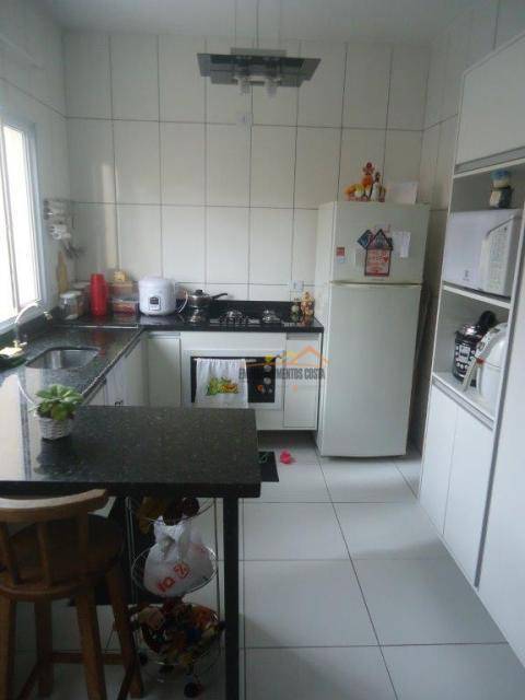 Casa à venda com 3 quartos, 150m² - Foto 5