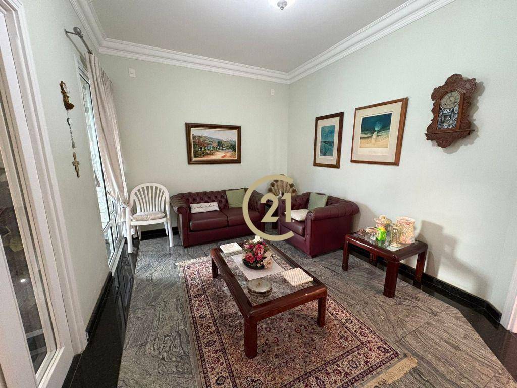 Apartamento à venda com 4 quartos, 264m² - Foto 10