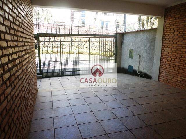 Casa à venda com 4 quartos, 268m² - Foto 4