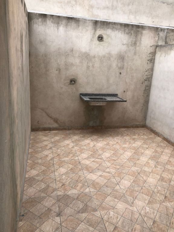 Sobrado à venda com 2 quartos, 95m² - Foto 16