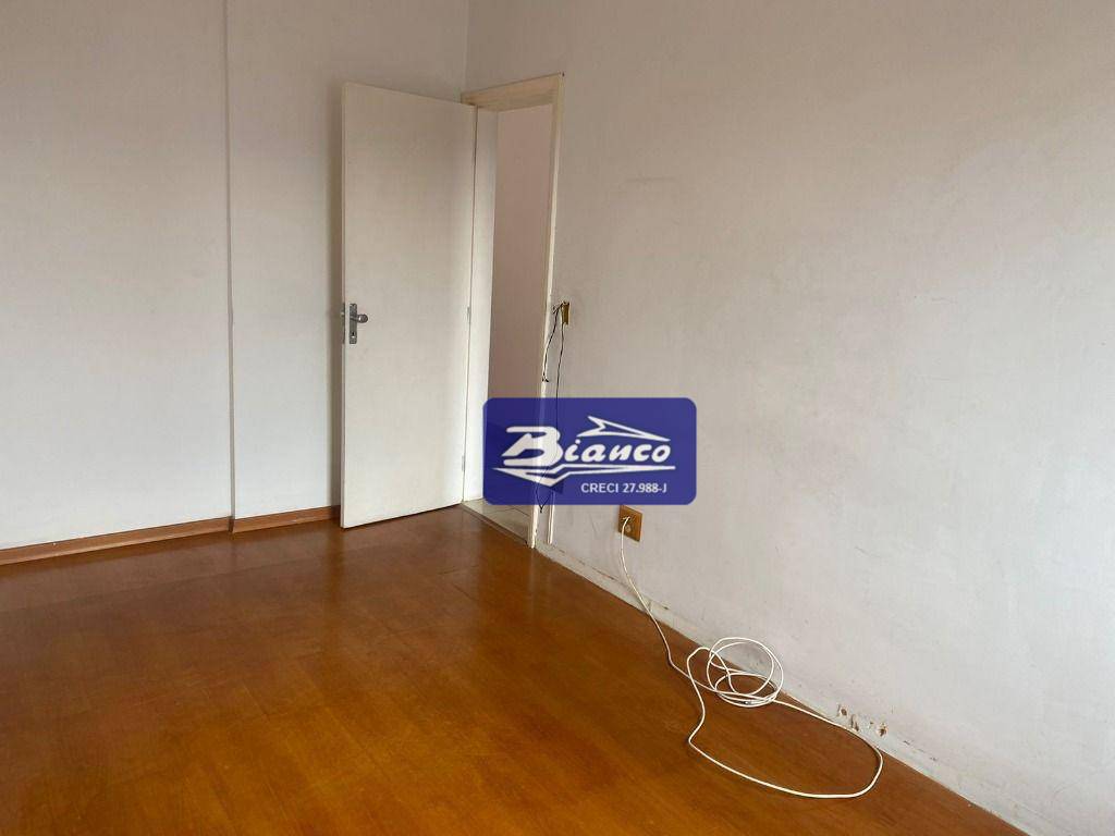 Apartamento à venda com 2 quartos, 60m² - Foto 14