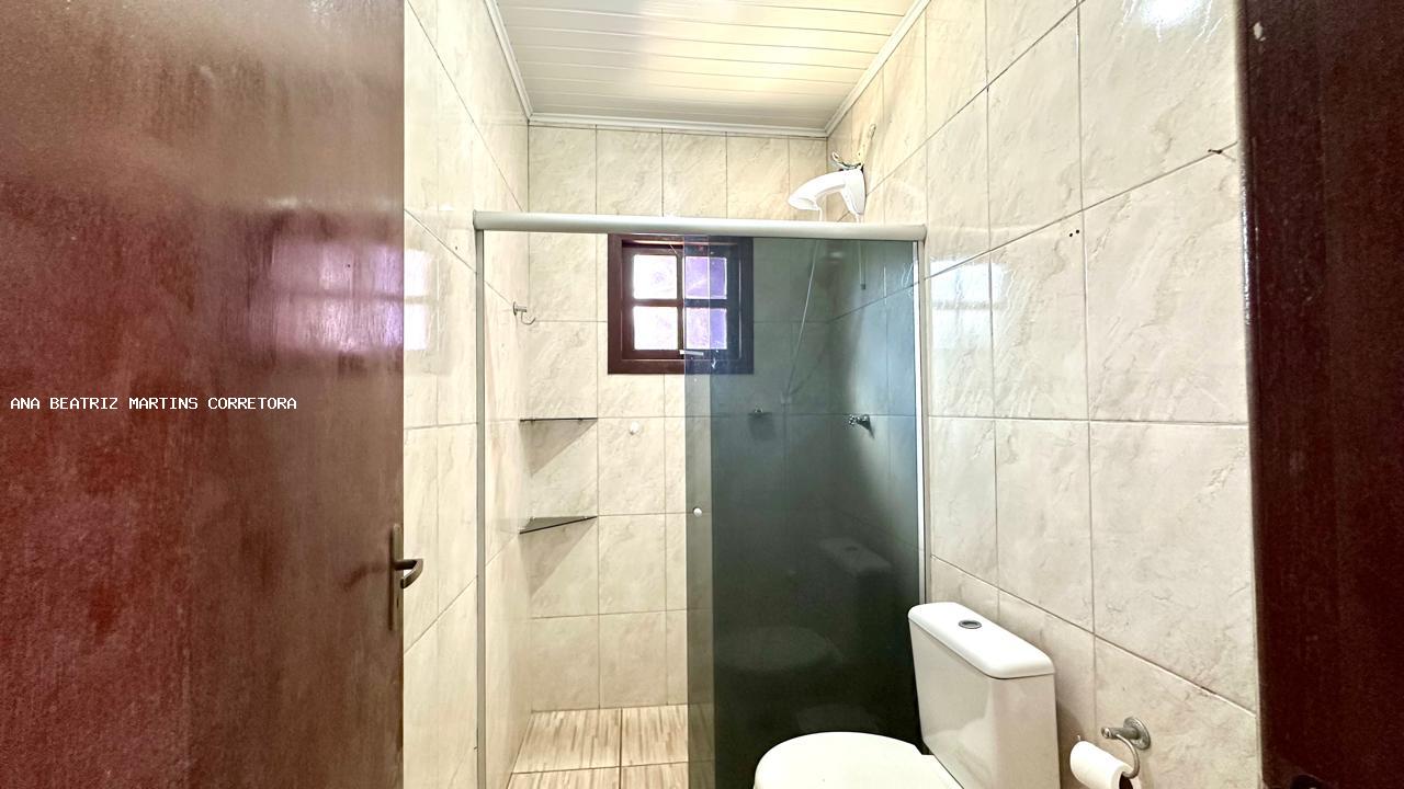 Casa à venda com 3 quartos, 230m² - Foto 16