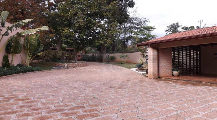 Chácara à venda com 5 quartos, 700m² - Foto 4