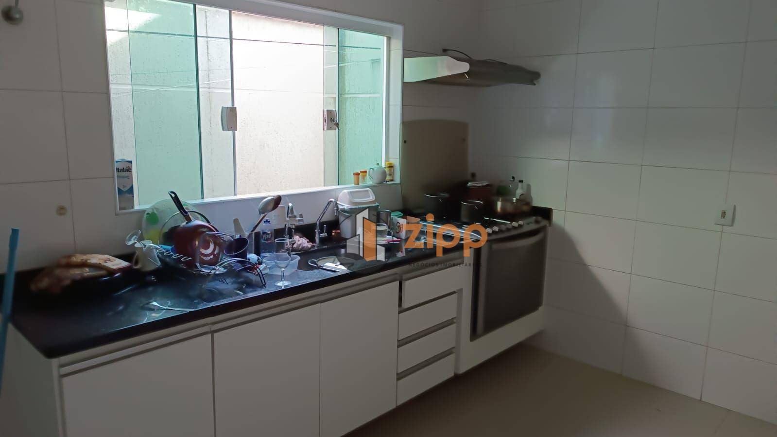 Sobrado à venda com 3 quartos, 130m² - Foto 5