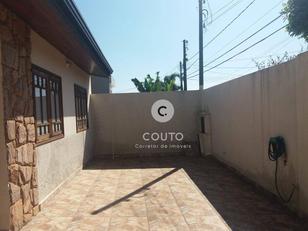 Casa à venda com 4 quartos, 272m² - Foto 7