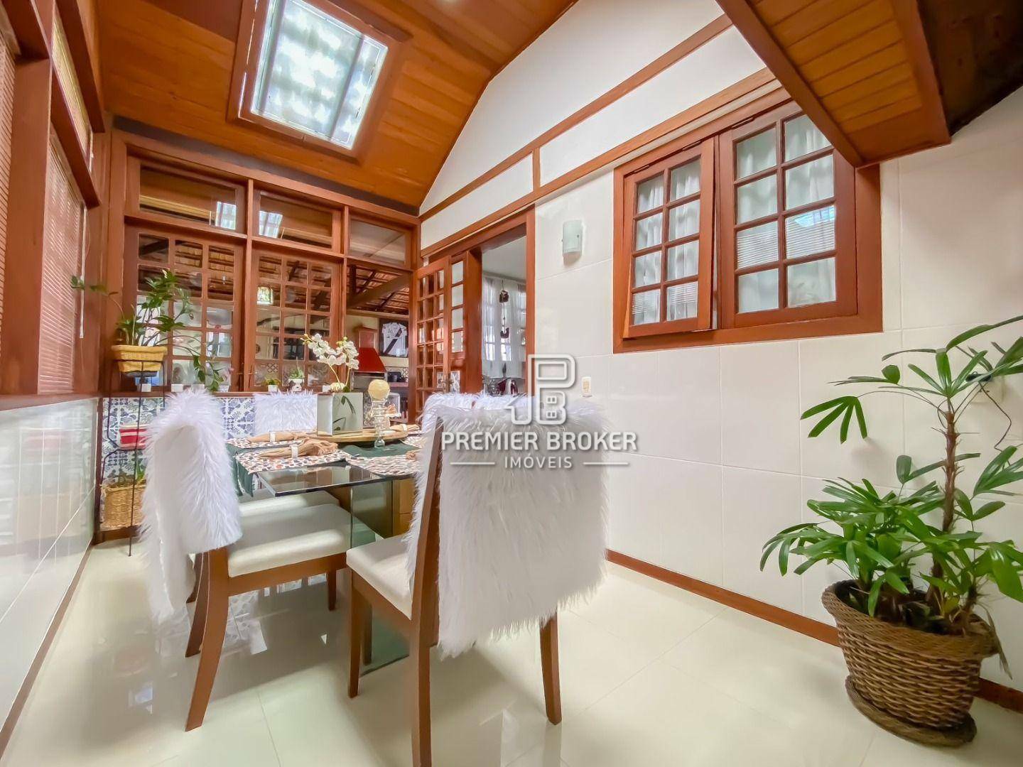 Casa de Condomínio à venda com 4 quartos, 199m² - Foto 18