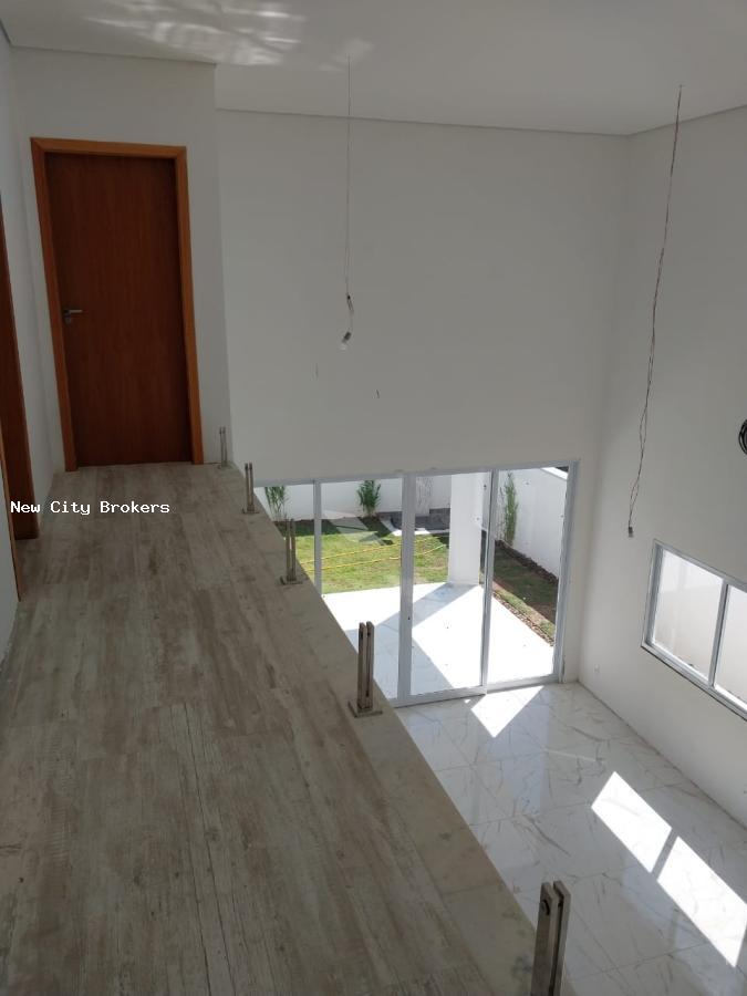 Sobrado à venda com 3 quartos, 300m² - Foto 15