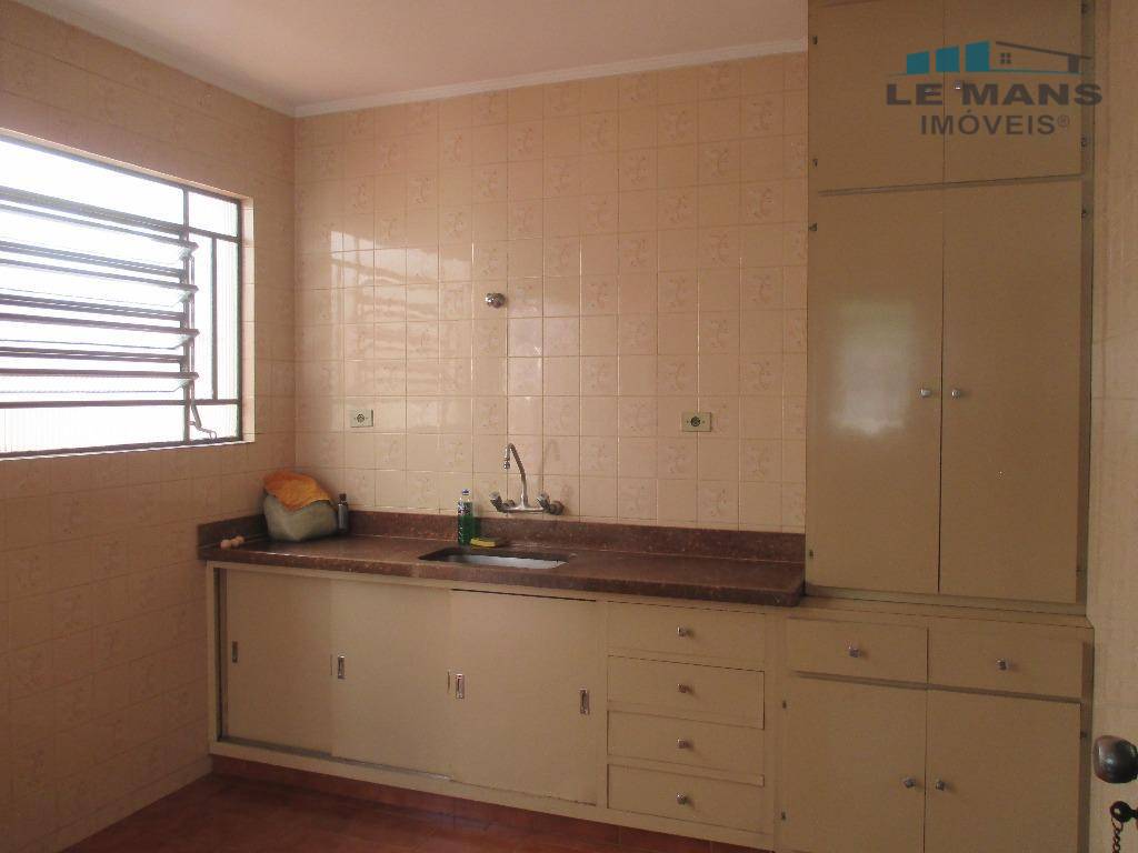 Casa para alugar com 3 quartos, 122m² - Foto 19