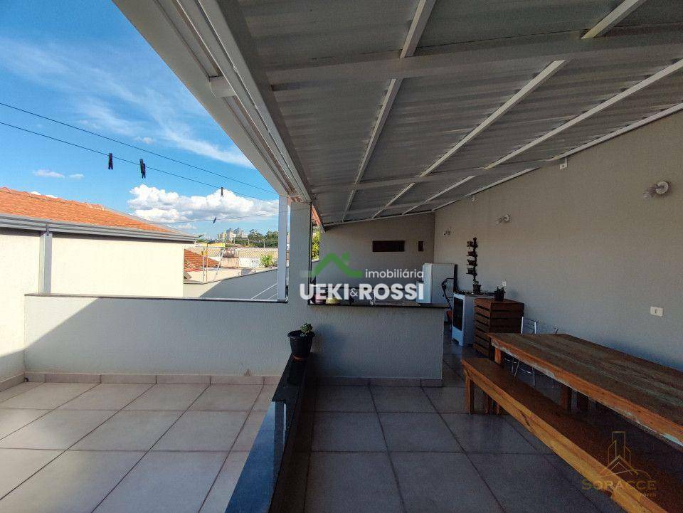 Casa à venda com 3 quartos, 170m² - Foto 4