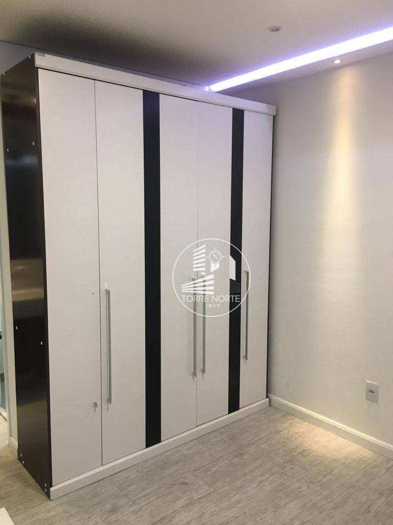 Apartamento à venda com 1 quarto, 38m² - Foto 14