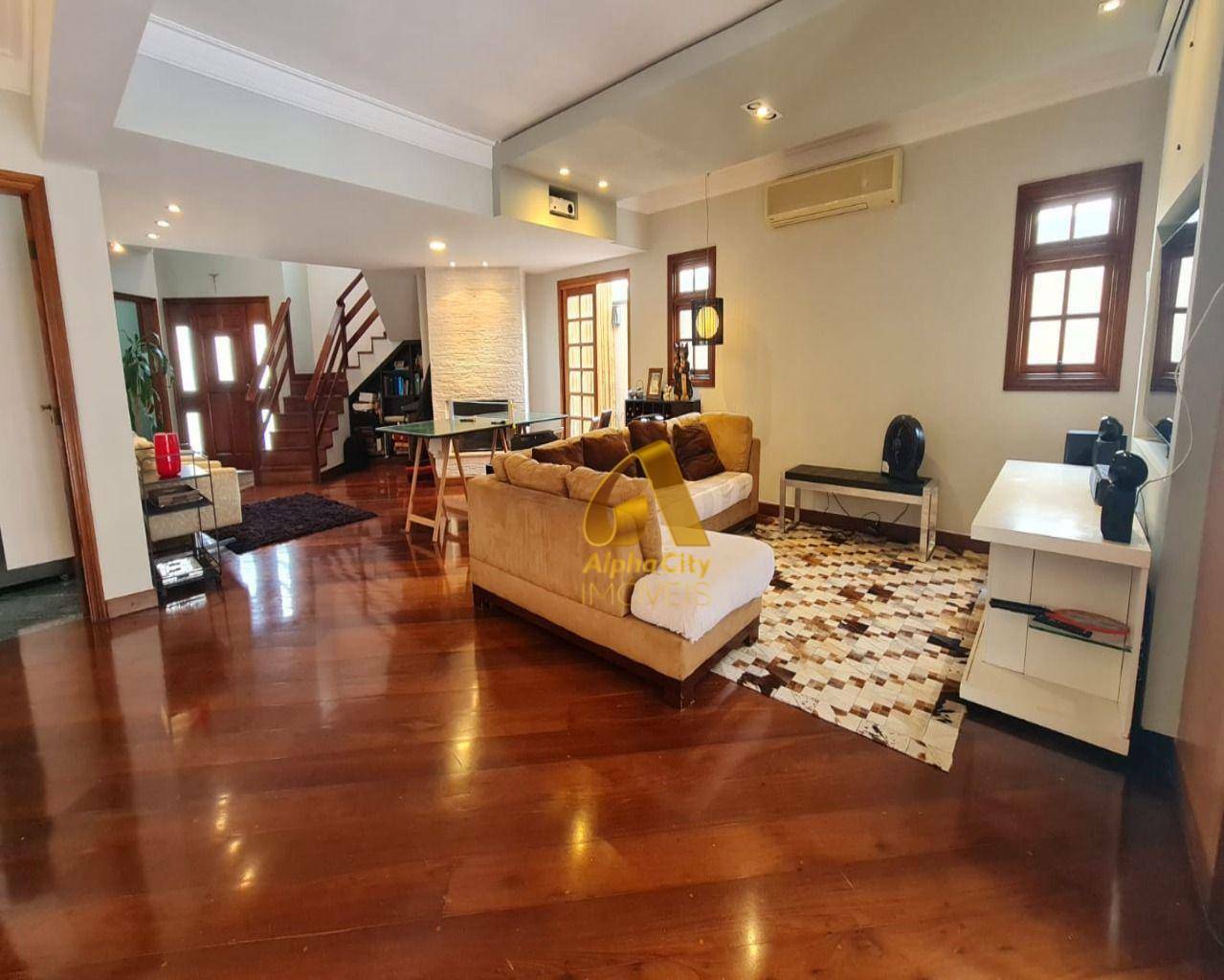 Casa de Condomínio à venda com 4 quartos, 300m² - Foto 32