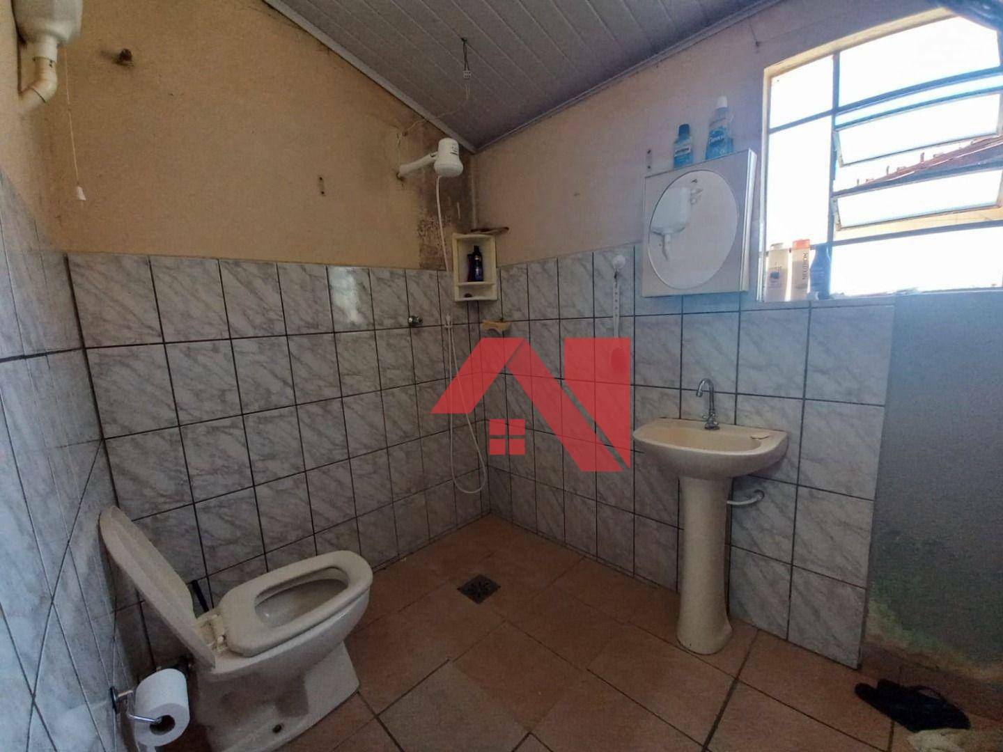 Casa à venda com 3 quartos, 300m² - Foto 18