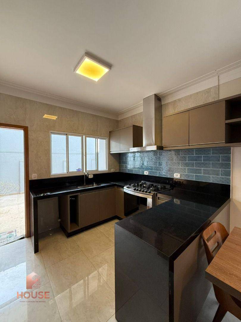 Casa à venda e aluguel com 3 quartos, 112m² - Foto 16