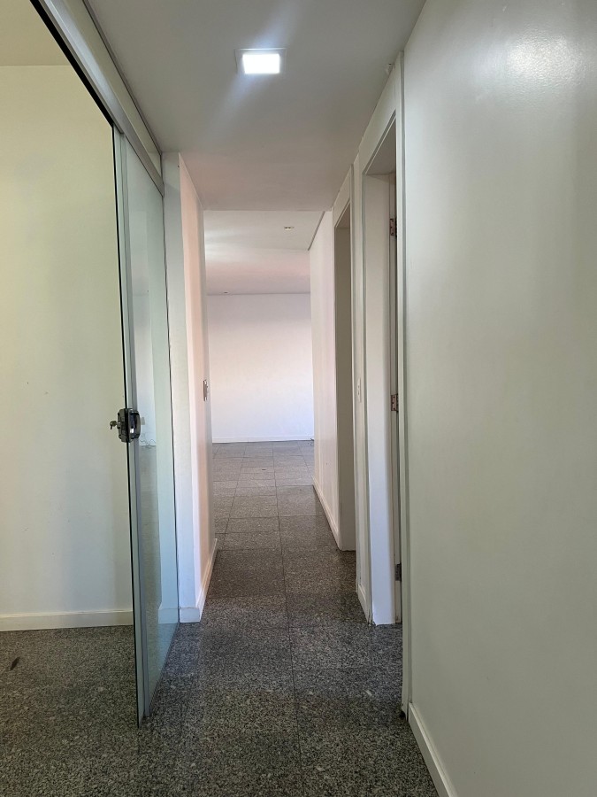 Apartamento à venda com 3 quartos, 146m² - Foto 36