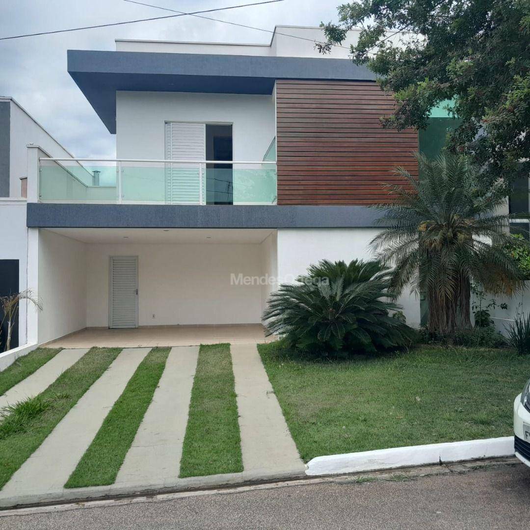 Casa de Condomínio para alugar com 3 quartos, 136m² - Foto 1