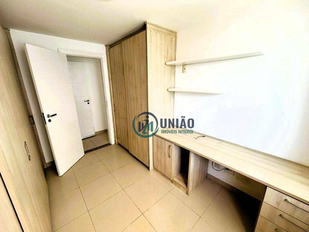 Apartamento à venda com 4 quartos, 141m² - Foto 11