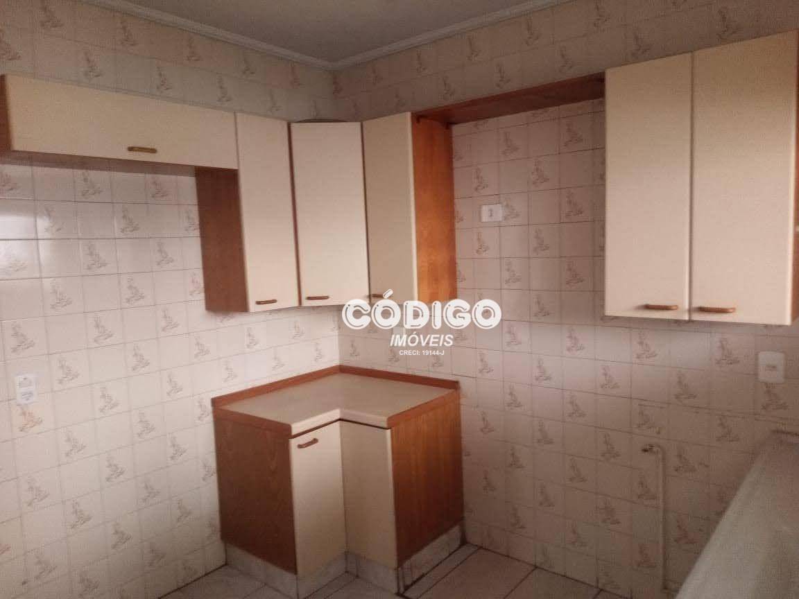 Apartamento à venda com 2 quartos, 70m² - Foto 6