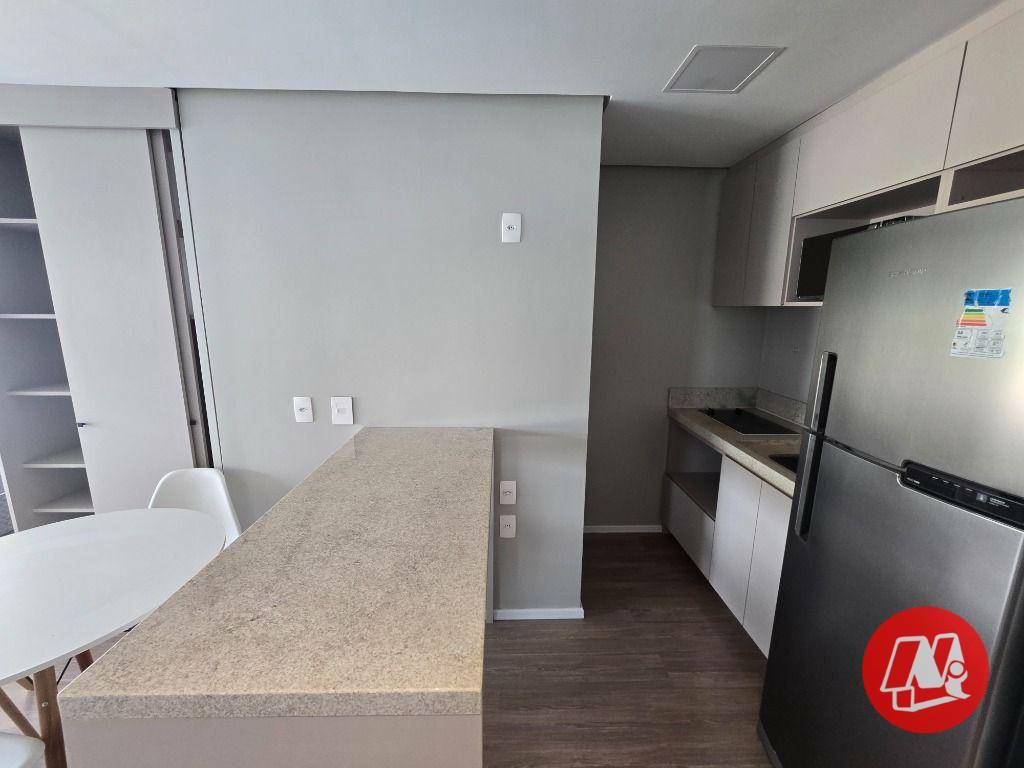 Kitnet e Studio para alugar com 1 quarto, 38m² - Foto 4