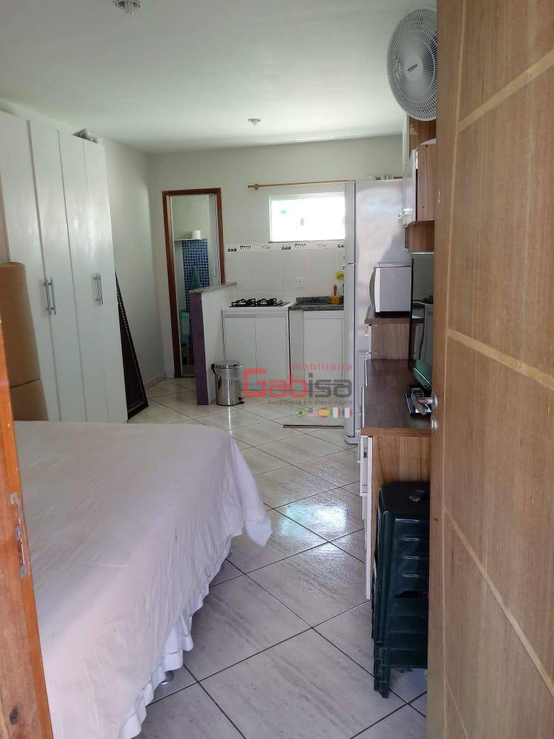 Casa à venda com 11 quartos, 435m² - Foto 1