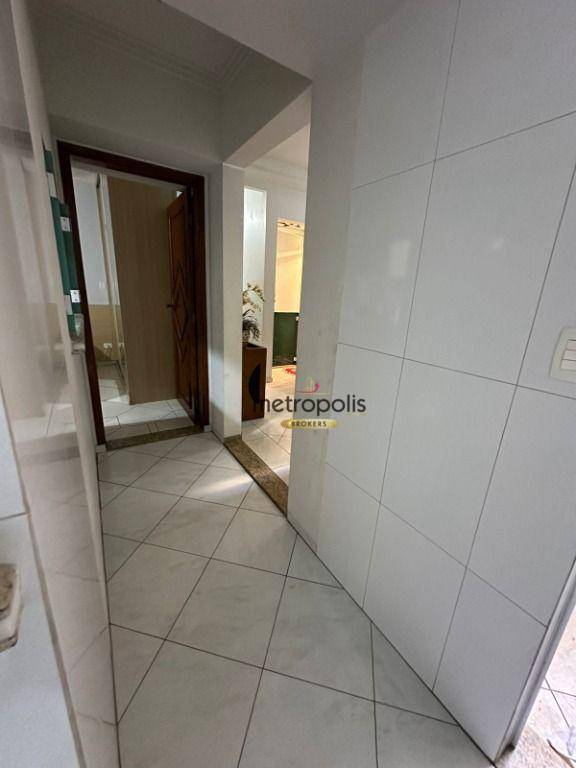 Sobrado à venda com 3 quartos, 220m² - Foto 27