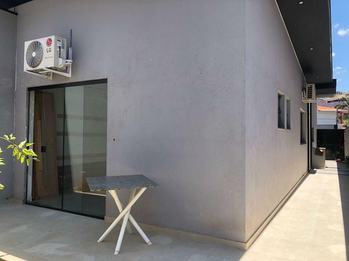 Casa à venda e aluguel com 2 quartos, 72m² - Foto 16