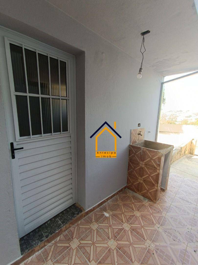 Casa à venda com 2 quartos, 60m² - Foto 6