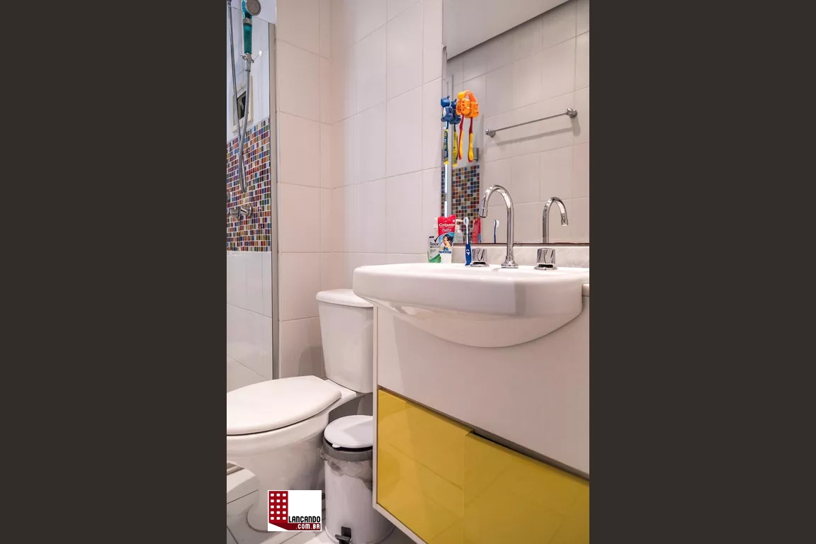 Apartamento à venda com 3 quartos, 135m² - Foto 5