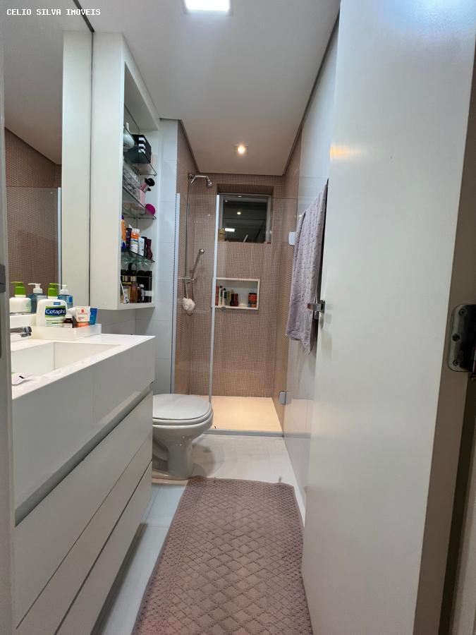 Apartamento à venda com 3 quartos, 156m² - Foto 23