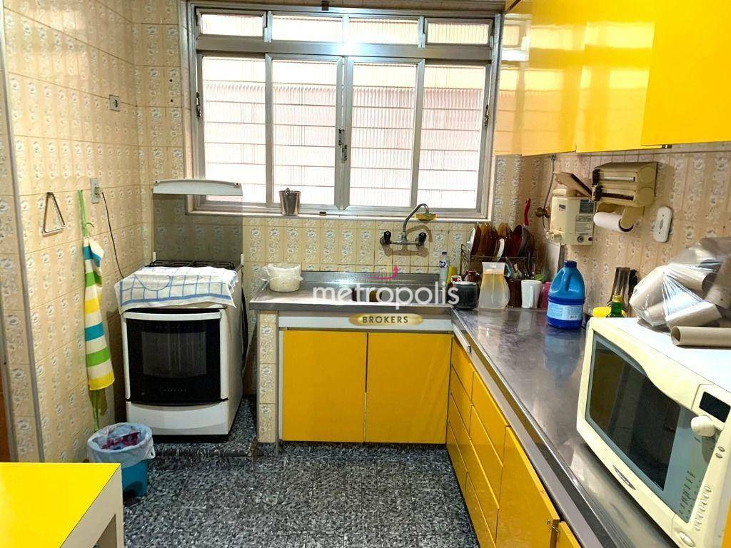 Sobrado à venda com 4 quartos, 300m² - Foto 6