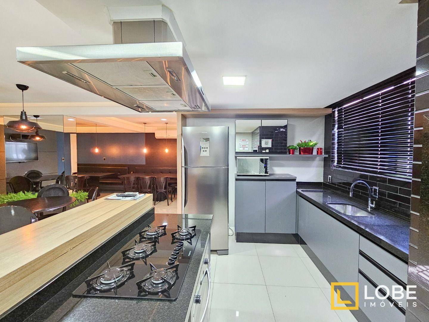 Apartamento à venda com 2 quartos, 71m² - Foto 2