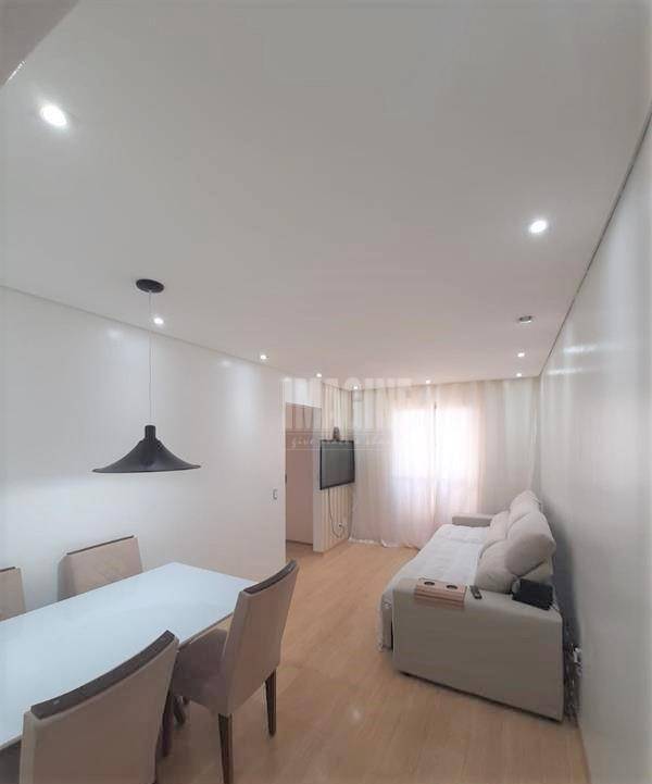 Apartamento à venda com 2 quartos, 54m² - Foto 1