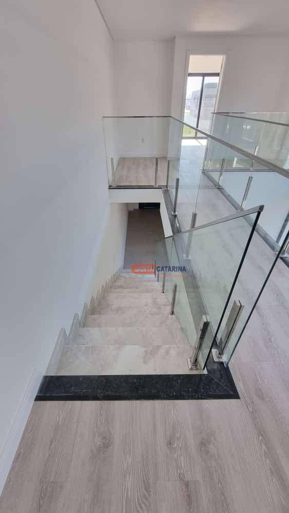 Casa à venda com 4 quartos, 234m² - Foto 20