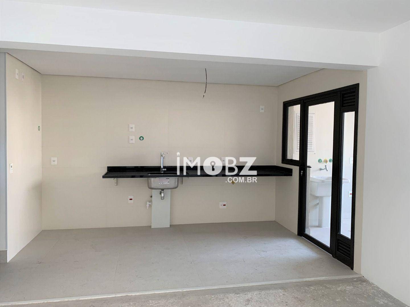 Apartamento à venda com 4 quartos, 158m² - Foto 14