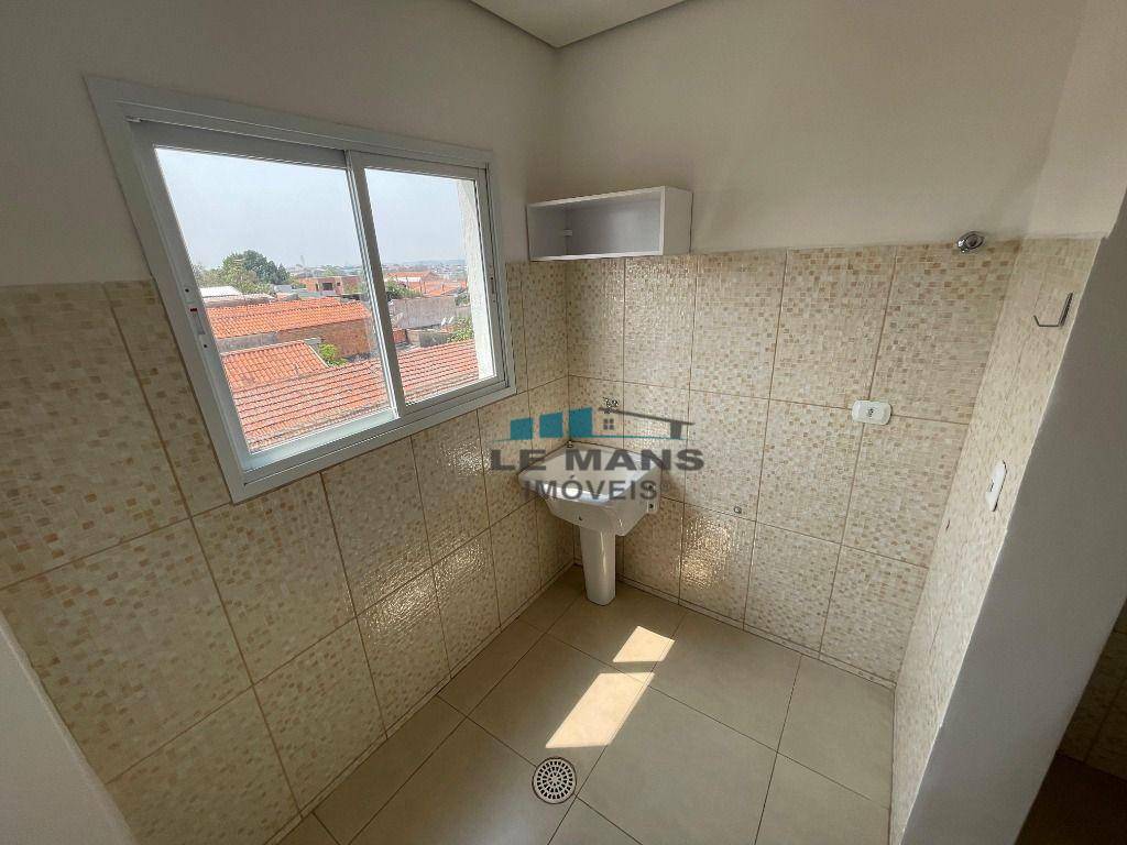 Apartamento à venda e aluguel com 2 quartos, 64m² - Foto 8