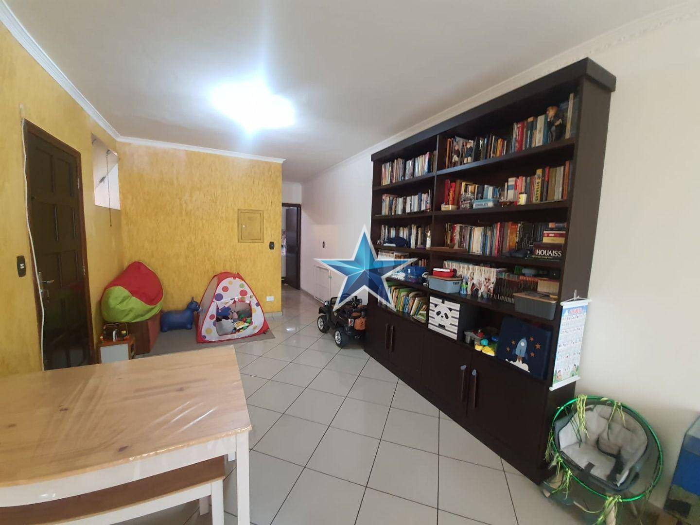 Sobrado à venda com 3 quartos, 180m² - Foto 3