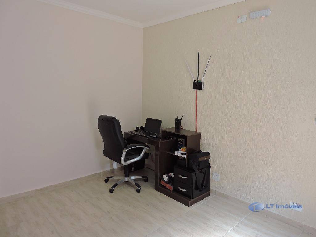 Casa à venda com 4 quartos, 191m² - Foto 33