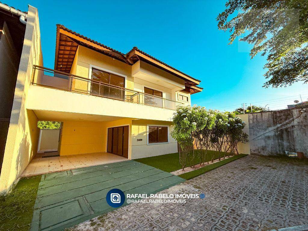 Casa de Condomínio à venda com 5 quartos, 181m² - Foto 2