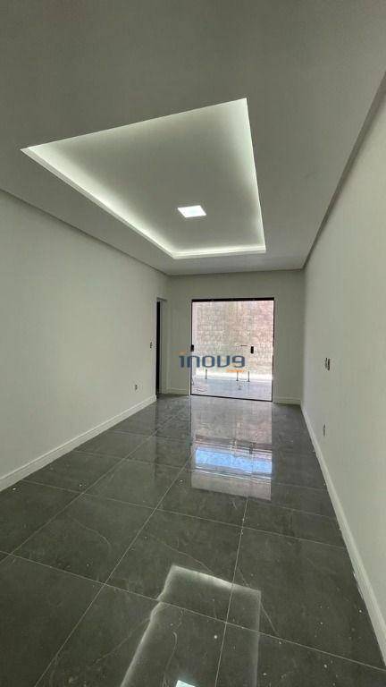 Casa à venda com 4 quartos, 176m² - Foto 20