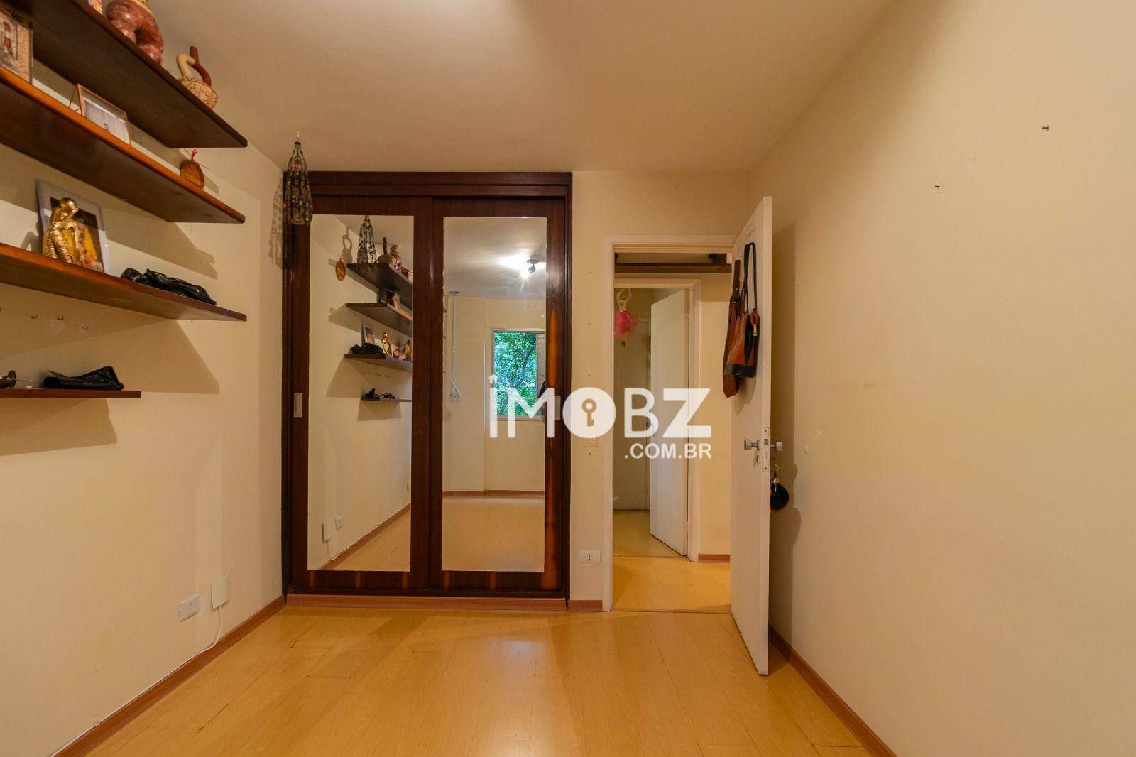 Apartamento à venda com 3 quartos, 75m² - Foto 8