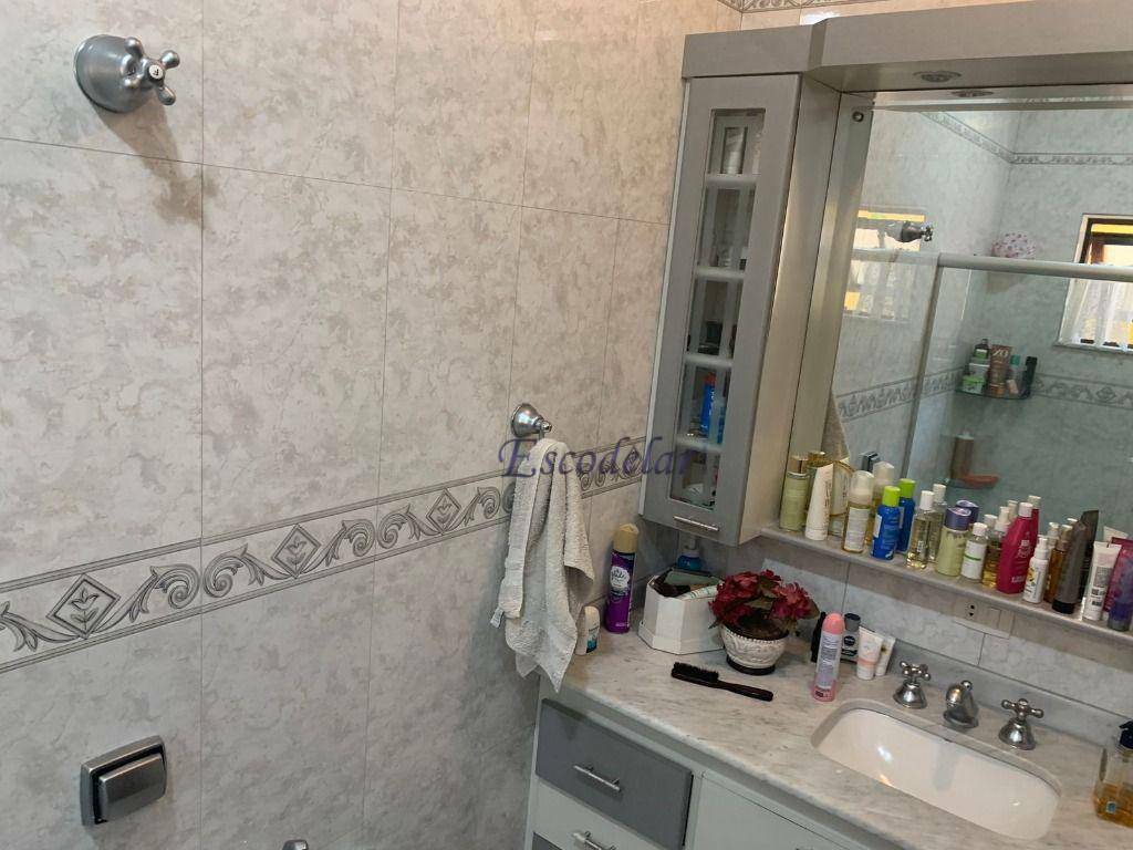 Sobrado à venda com 4 quartos, 380m² - Foto 29