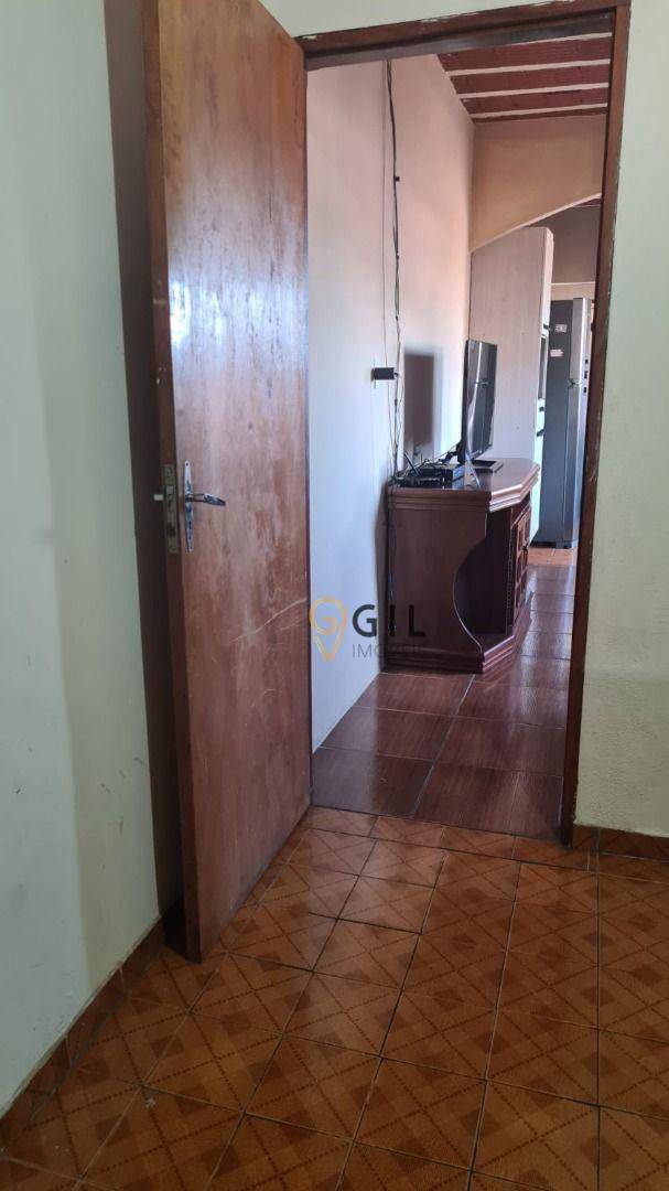 Sobrado à venda com 4 quartos, 220m² - Foto 16