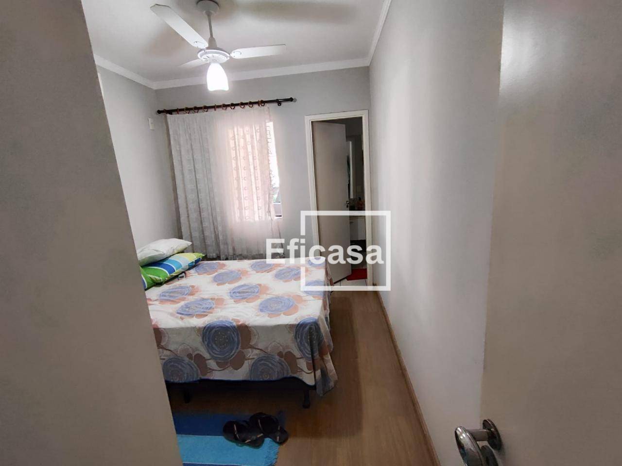 Casa de Condomínio à venda com 3 quartos, 130m² - Foto 2