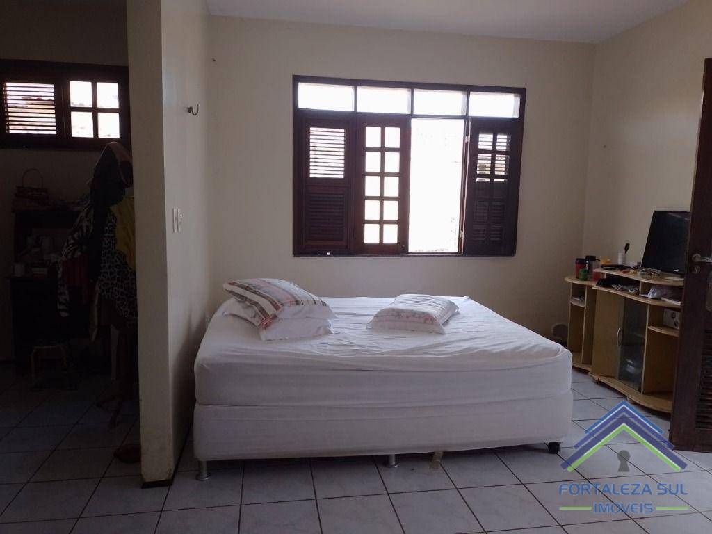 Casa à venda com 4 quartos, 336m² - Foto 20