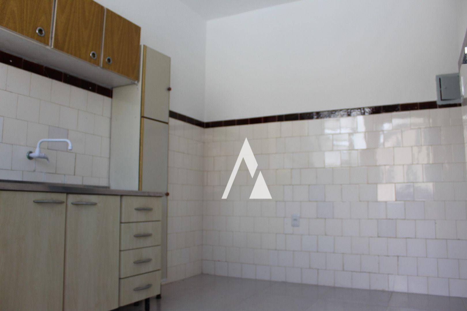 Apartamento à venda com 2 quartos, 59m² - Foto 11