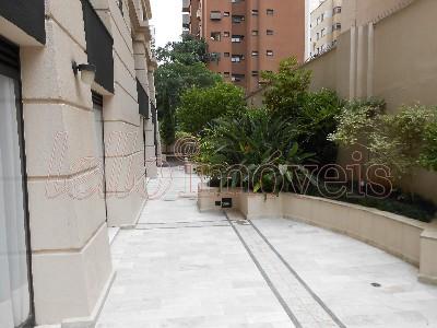 Apartamento para alugar com 3 quartos, 161m² - Foto 16