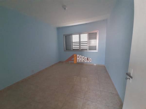 Sobrado à venda com 2 quartos, 115m² - Foto 18