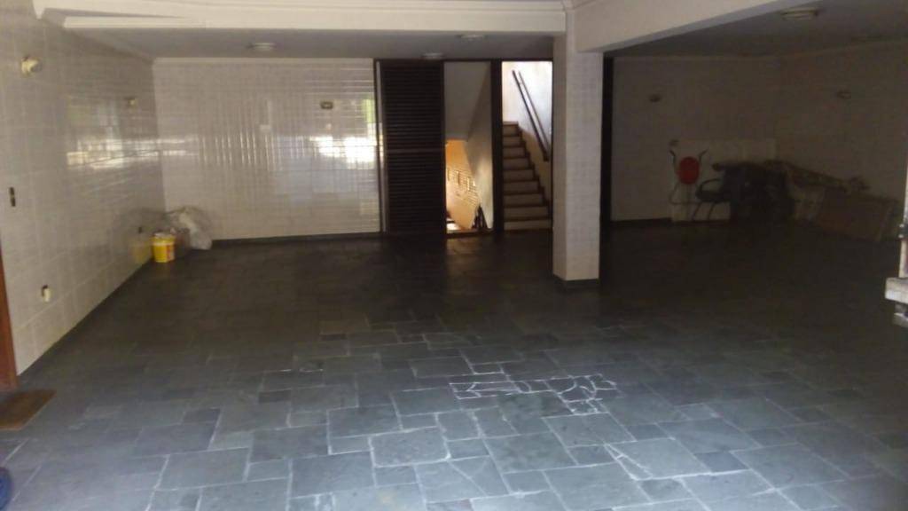 Sobrado à venda com 4 quartos, 750m² - Foto 45